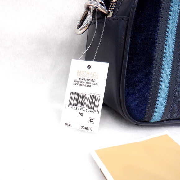 MICHAEL KORS Small Camera Bag Crossbody NWT - Picture 2 of 11